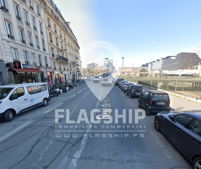 Local commercial dans Paris à louer - Photo de l’immeuble – Image 2 sur 3