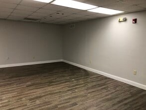 11 Union St S, Concord, NC à louer Photo intérieure– Image 1 sur 5