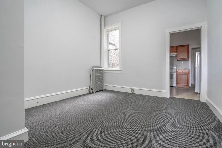 2011 E Allegheny Ave, Philadelphia, PA à vendre - Photo de l’immeuble – Image 2 sur 25
