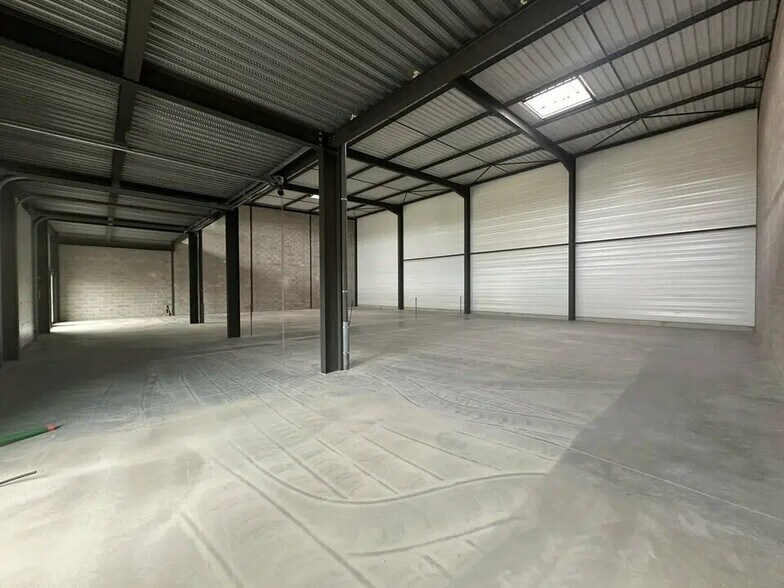 Local d’activités dans Molsheim à louer - Photo intérieure – Image 2 sur 6