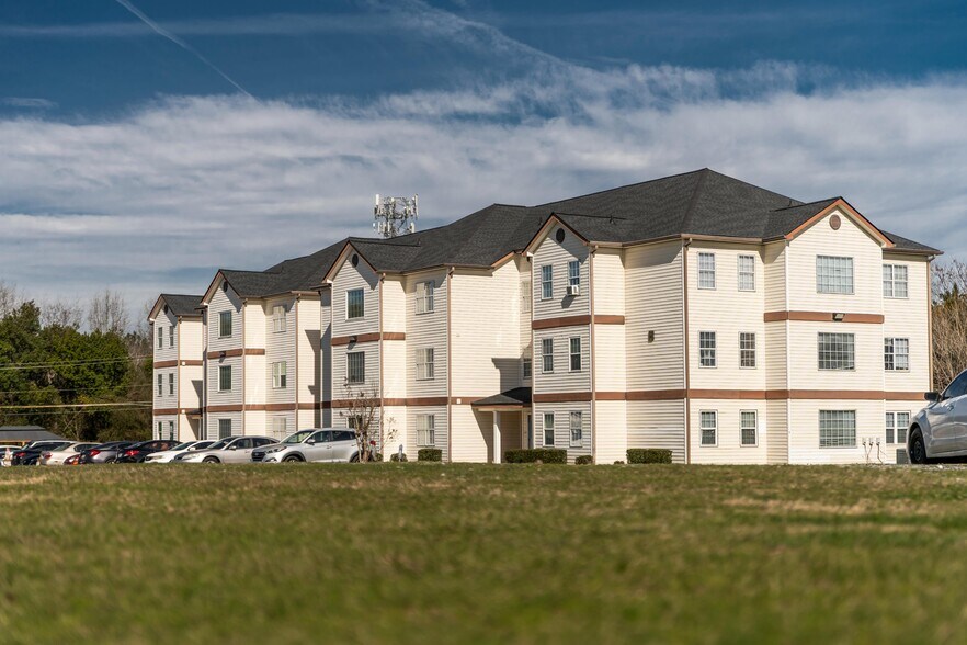 820 State University Dr, Fort Valley, GA à vendre - Photo de l’immeuble – Image 2 sur 26
