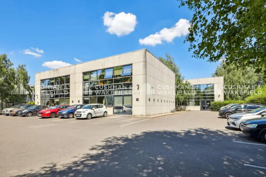 Bureau dans Lisses à vendre - Photo de l’immeuble – Image 1 sur 14