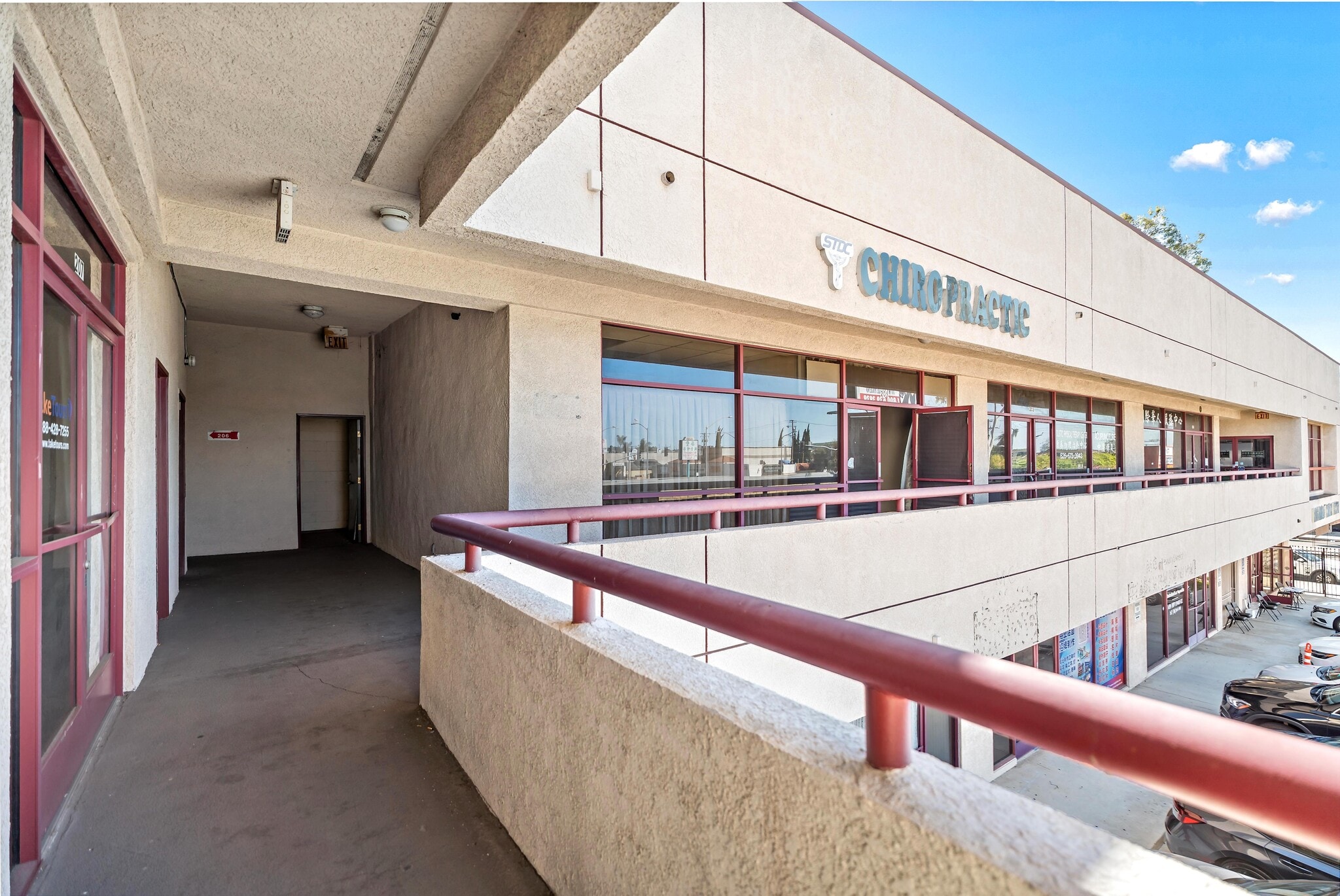 8811 Garvey Ave, Rosemead, CA à louer Photo de l’immeuble– Image 1 sur 21