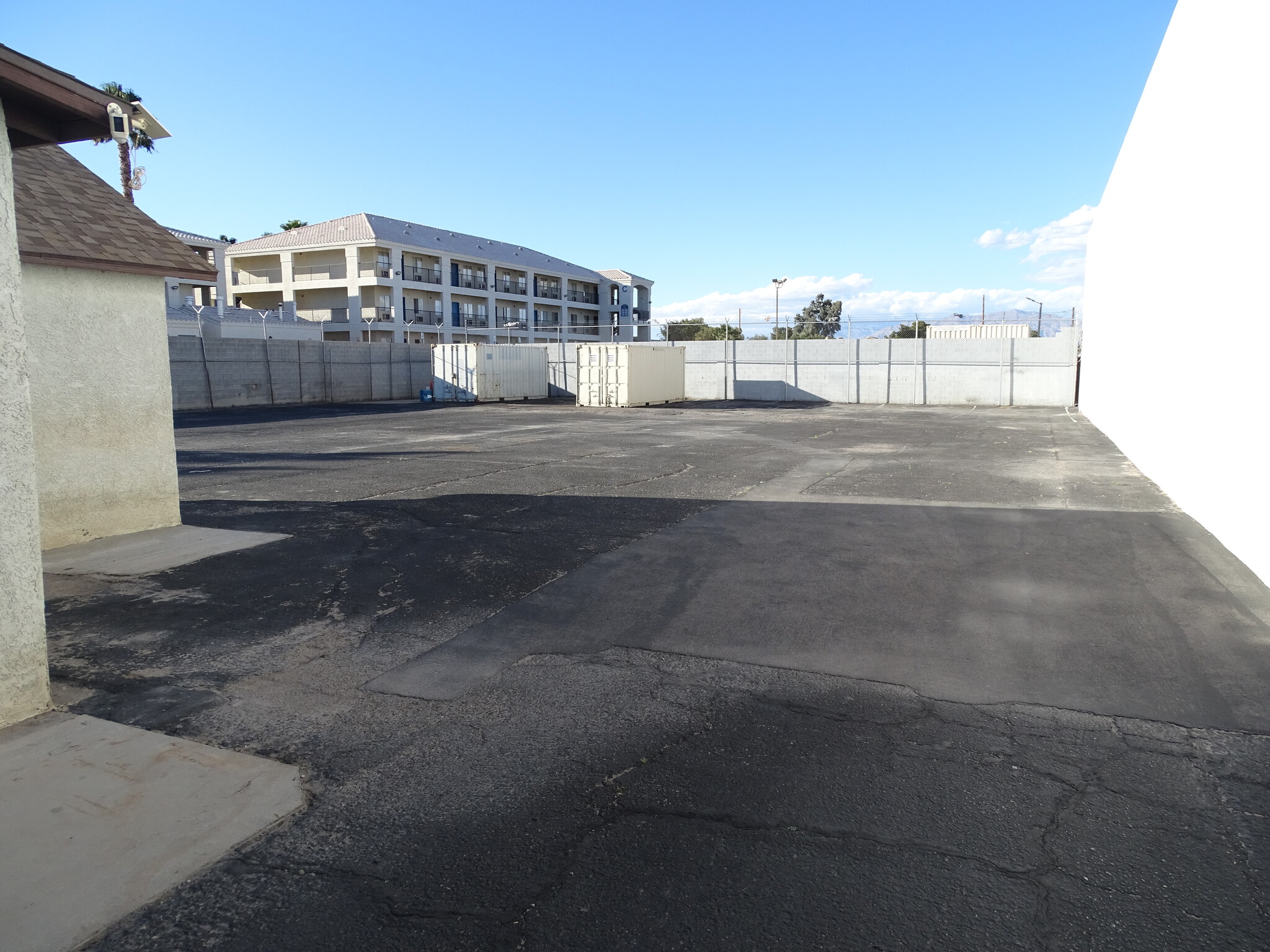 2110 W Bonanza Rd, Las Vegas, NV à louer Autre– Image 1 sur 30