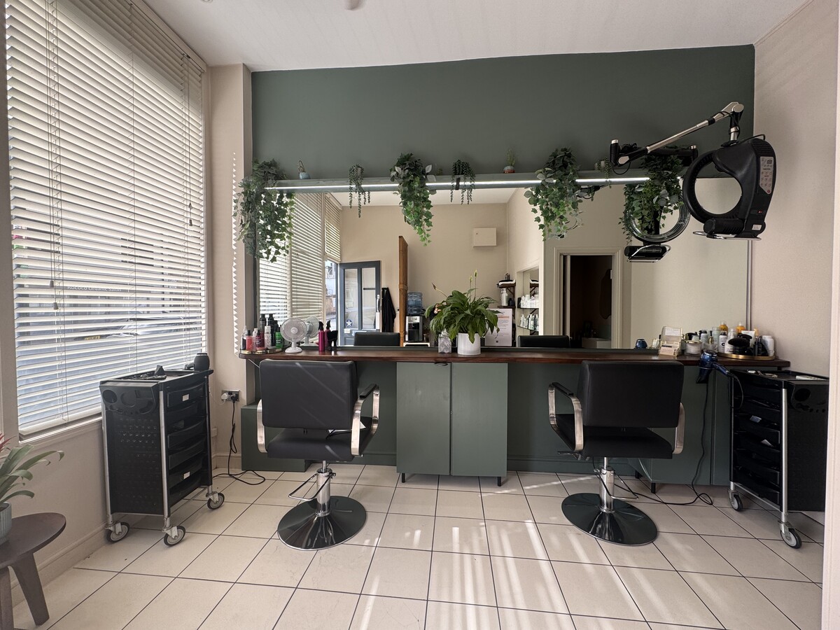 15 Webbs Rd, Londres, LND SW11 1XJ - Lot 15 - - Photo intérieure - Image 2 of 3