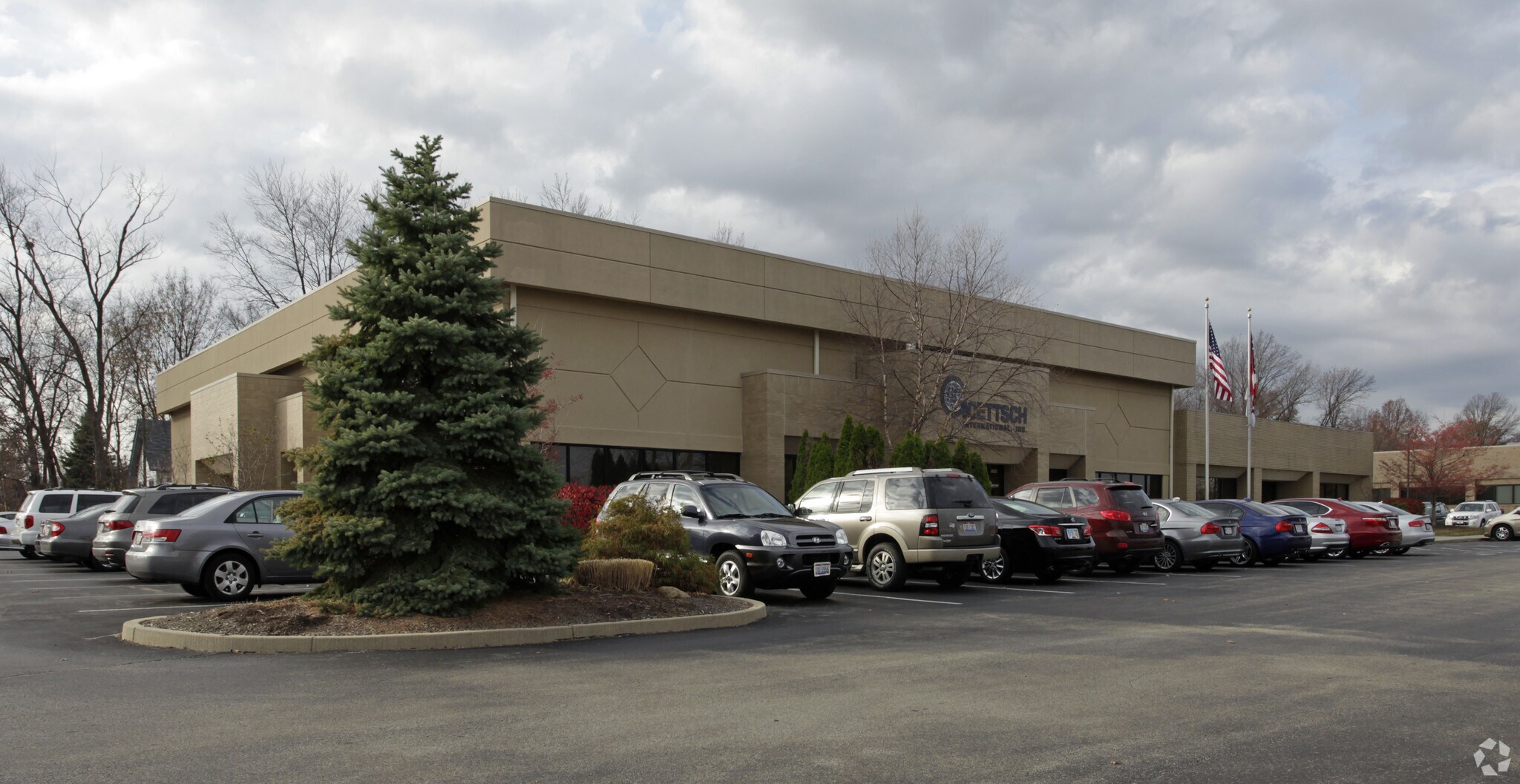 9850-9852 Redhill Dr, Blue Ash, OH à louer Photo principale– Image 1 sur 5