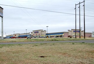 Plus de détails pour 2809-2821 8th St, Woodward, OK - Local commercial à louer