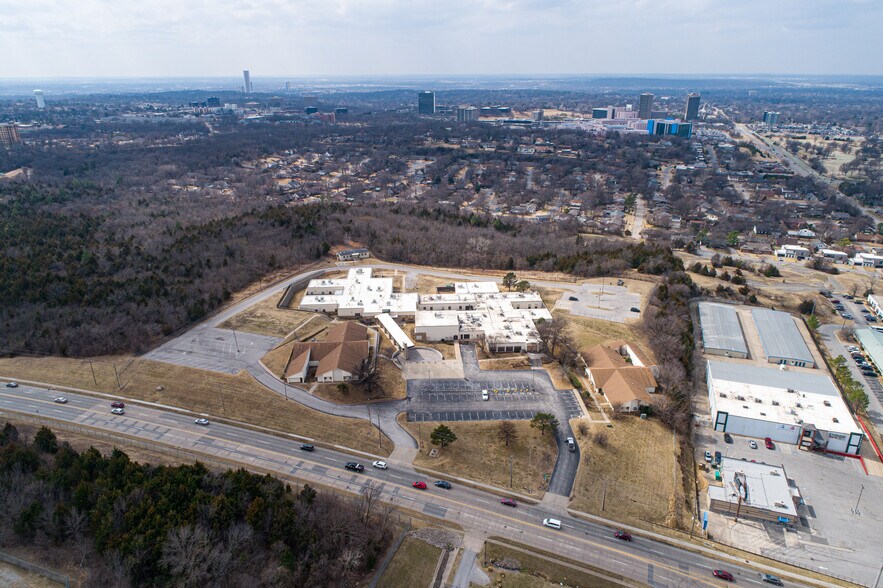 6262 S Sheridan Rd, Tulsa, OK à vendre - Aérien – Image 3 sur 15