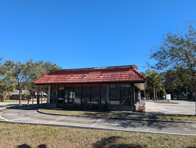 8680 Us-1, Sebastian, FL à louer - Photo de l’immeuble – Image 2 sur 7