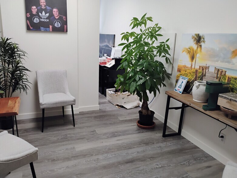 2300-2316 Huntington Dr, San Marino, CA à louer - Photo de l’immeuble – Image 2 sur 6