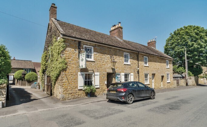 1 South St, Castle Cary à vendre Photo de l’immeuble– Image 1 sur 9