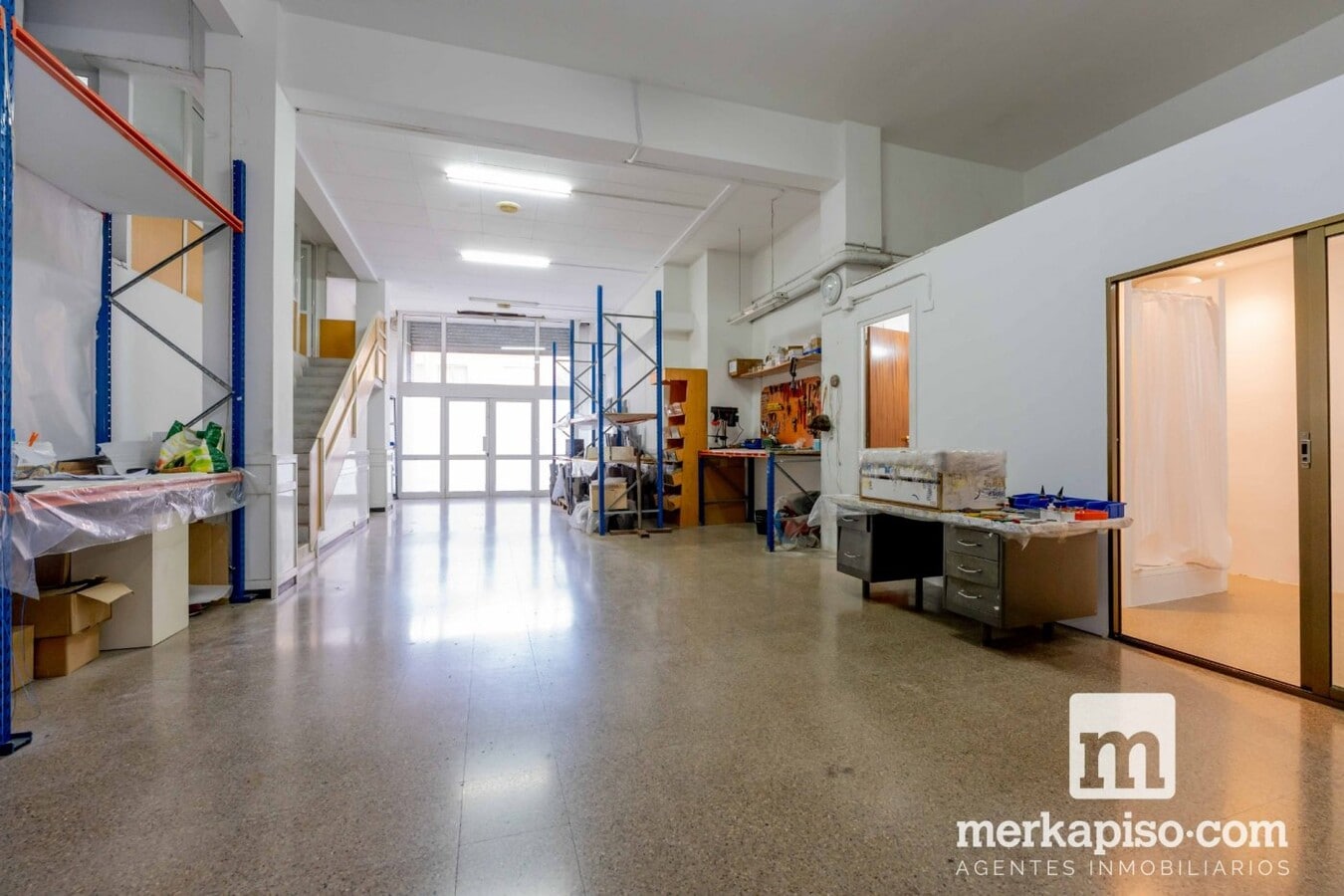 Viladecans, BAR 08840 - Lot 1 - - Photo intérieure - Image 2 of 11