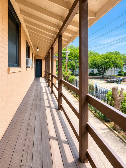 4810 Gaston Ave, Dallas, TX à vendre - Photo de l’immeuble – Image 3 sur 10