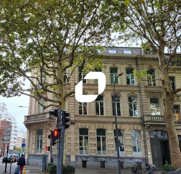 Bureau dans Lille à louer - Photo de l’immeuble – Image 1 sur 7