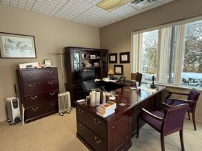 8692 Olde Worthington Rd, Westerville, OH à louer Photo intérieure– Image 2 sur 10