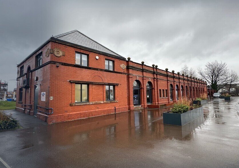 Cromwell Rd, Salford à louer - Photo de l’immeuble – Image 1 sur 7