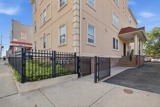 Plus de détails pour 14 E Sandford Blvd, Mount Vernon, NY - Logement à vendre
