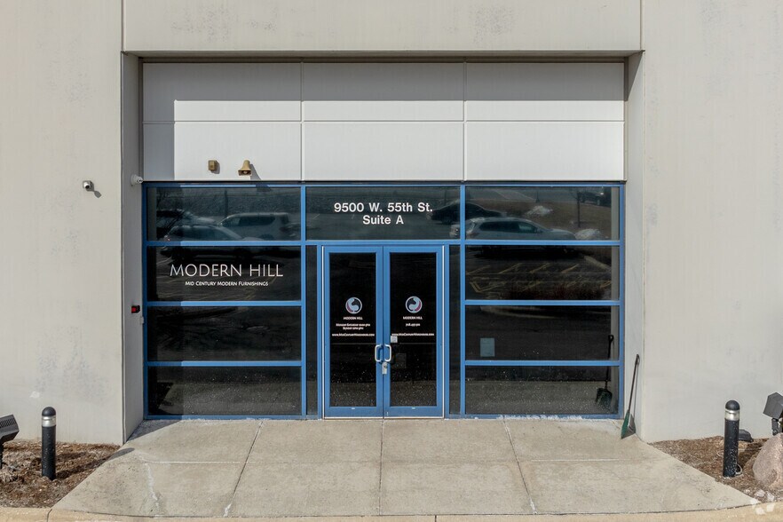 9500 W 55th St, McCook, IL à louer - Photo de l’immeuble – Image 3 sur 5