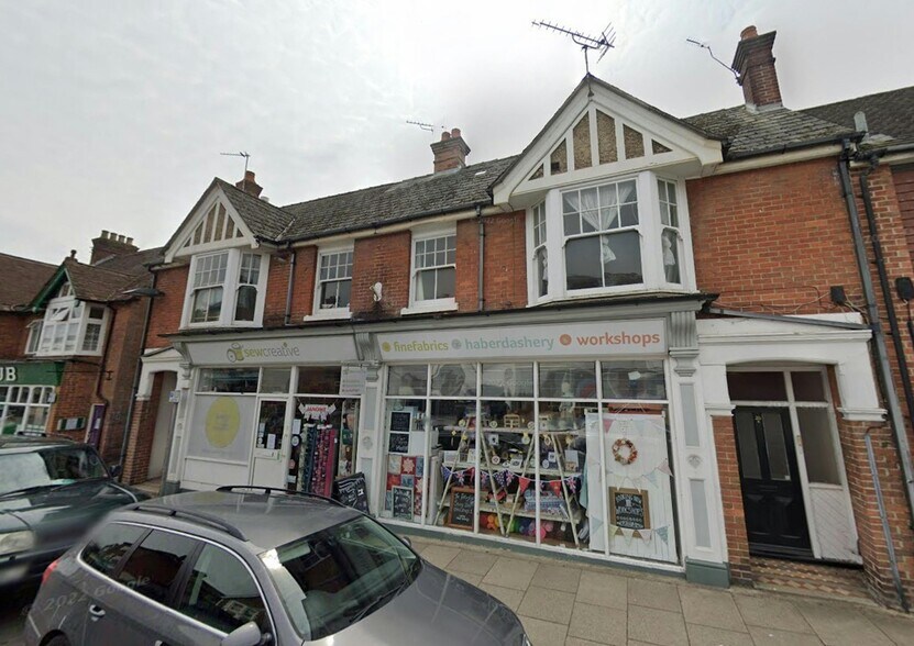 20-22 Lavant St, Petersfield à louer - Photo de l’immeuble – Image 1 sur 1
