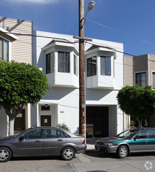 1766 18th St, San Francisco, CA à louer - Photo de l’immeuble – Image 2 sur 3