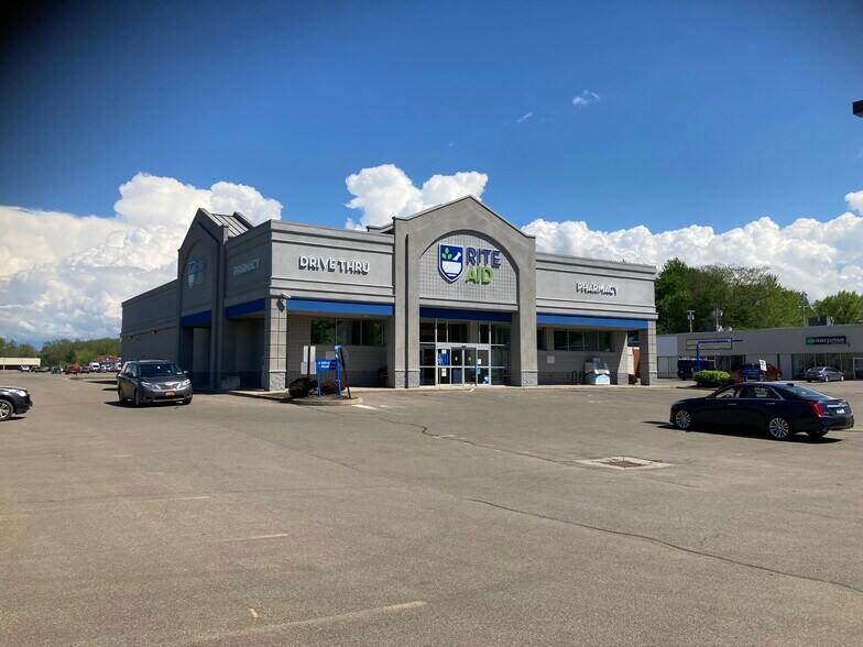 1166 Central Ave, Dunkirk, NY à vendre - Photo de l’immeuble – Image 2 sur 7
