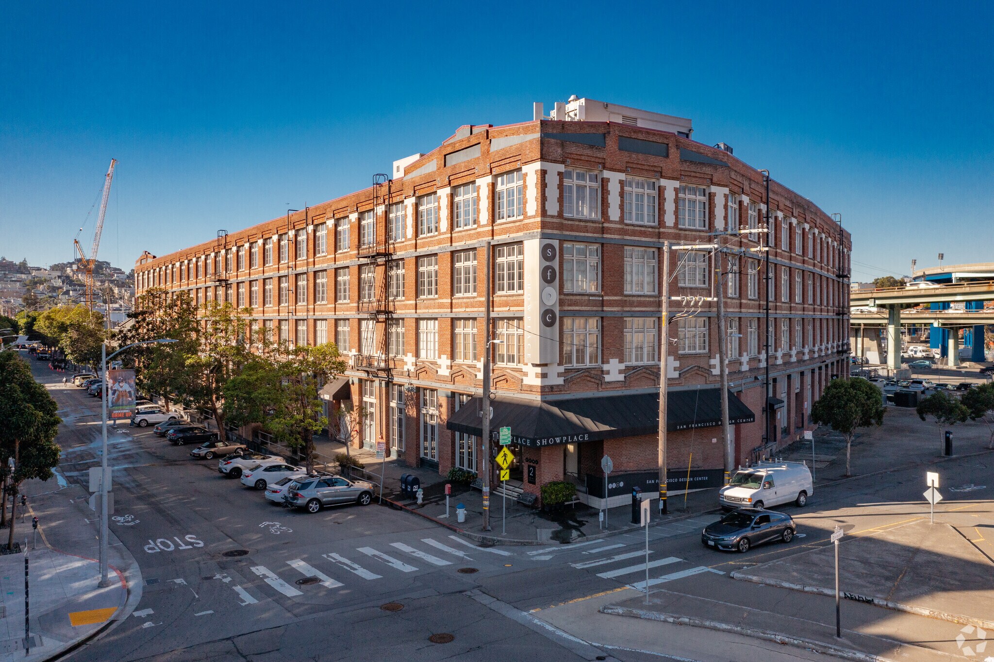 2 Henry Adams St, San Francisco, CA à louer Photo principale– Image 1 sur 27