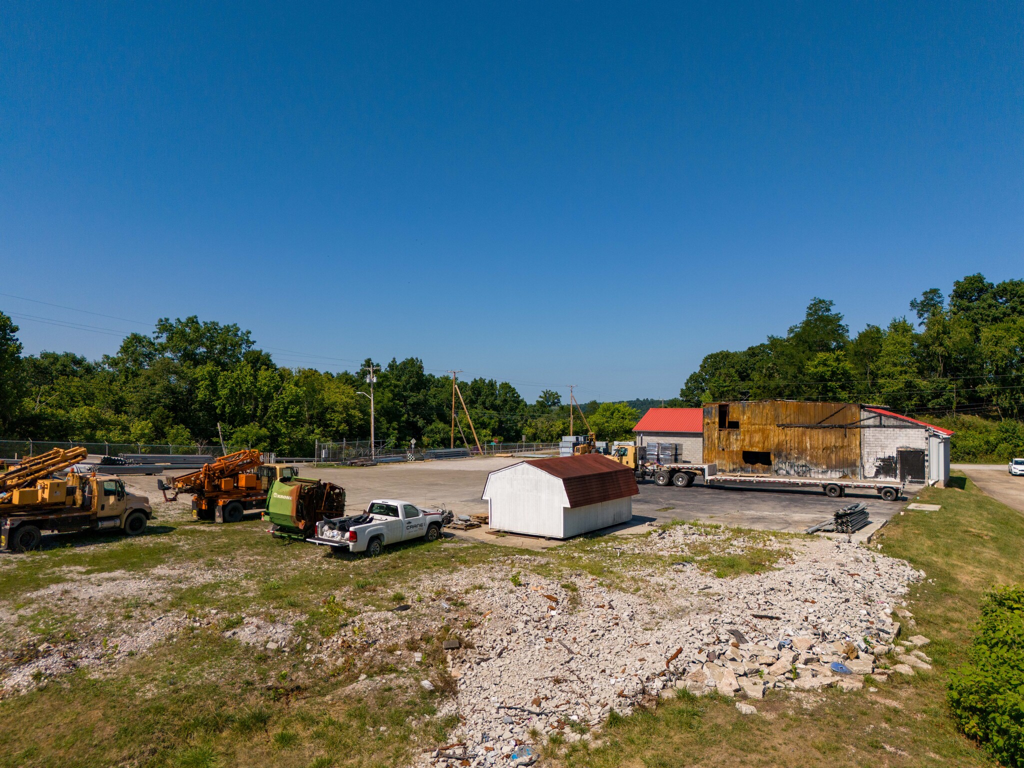 525 Highlawn Dr, Ripley, WV à vendre Photo principale– Image 1 sur 16
