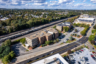 100 Grossman Dr, Braintree, MA - VUE AÉRIENNE  vue de carte