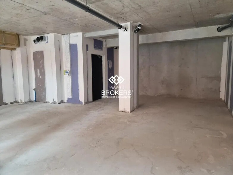 440 Avenue Des Pres D'Arenes, Montpellier à vendre - Photo de l’immeuble – Image 1 sur 2