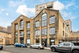 Plus de détails pour 14 Collent St, Londres - Bureau/Local commercial à louer