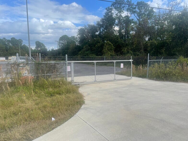 1750 Dobbs Rd, Saint Augustine, FL à louer - Photo de l’immeuble – Image 2 sur 5