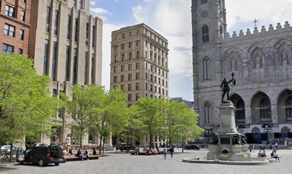 84-88 Rue Notre-Dame O, Montréal, QC à louer Photo de l’immeuble– Image 1 sur 13