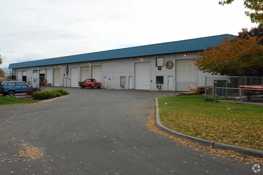 2224 N Locust Rd, Spokane Valley, WA à louer - Photo principale – Image 2 sur 4