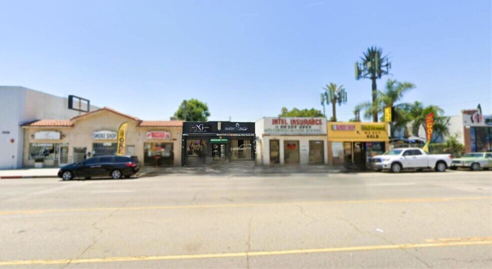 10544 Victory Blvd, North Hollywood, CA à vendre - Photo de l’immeuble – Image 1 sur 2