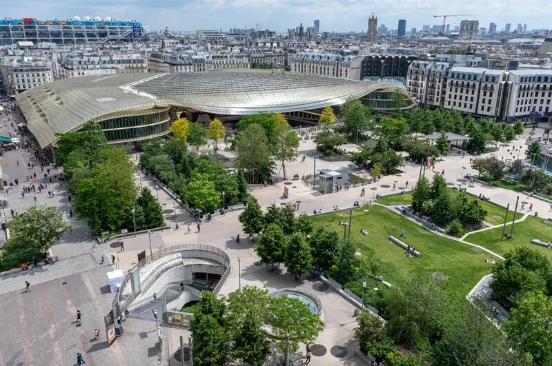 Local commercial dans Paris à louer Aérien– Image 1 sur 5