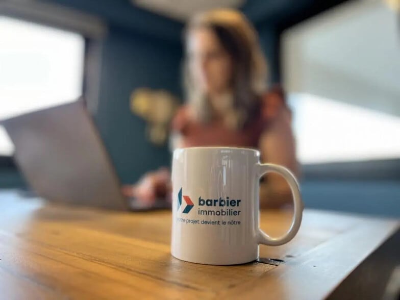 Bureau dans Vannes à louer - Photo de l’immeuble – Image 3 sur 5