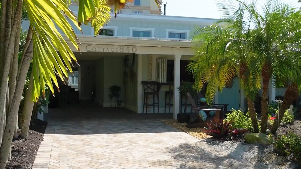 840 Myrtle Ter, Naples, FL à vendre - Vidéo sur l’annonce professionnelle – Image 2 sur 54