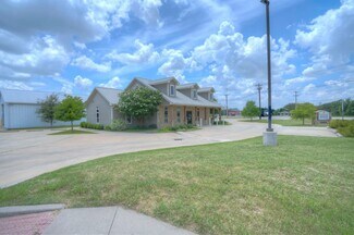 Plus de détails pour 3209 Fort Worth Dr, Denton, TX - Bureau/Médical à louer