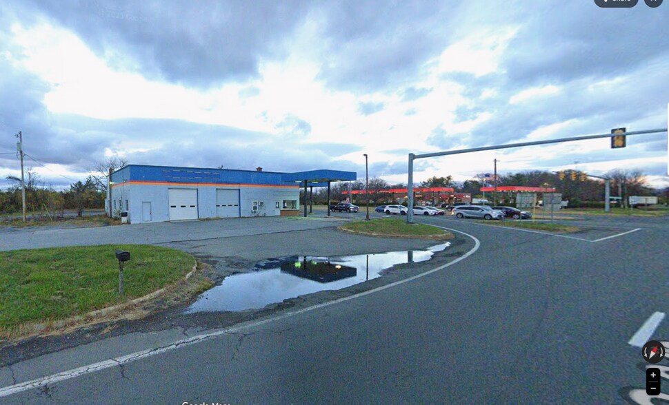 12640 Lord Fairfax Hwy, Boyce, VA à louer - Photo de l’immeuble – Image 3 sur 3