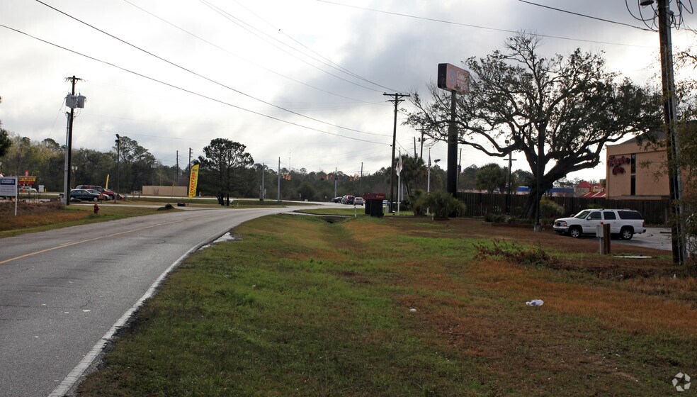 14103 Big Ridge Rd, Biloxi, MS à vendre - Photo de l’immeuble – Image 3 sur 25