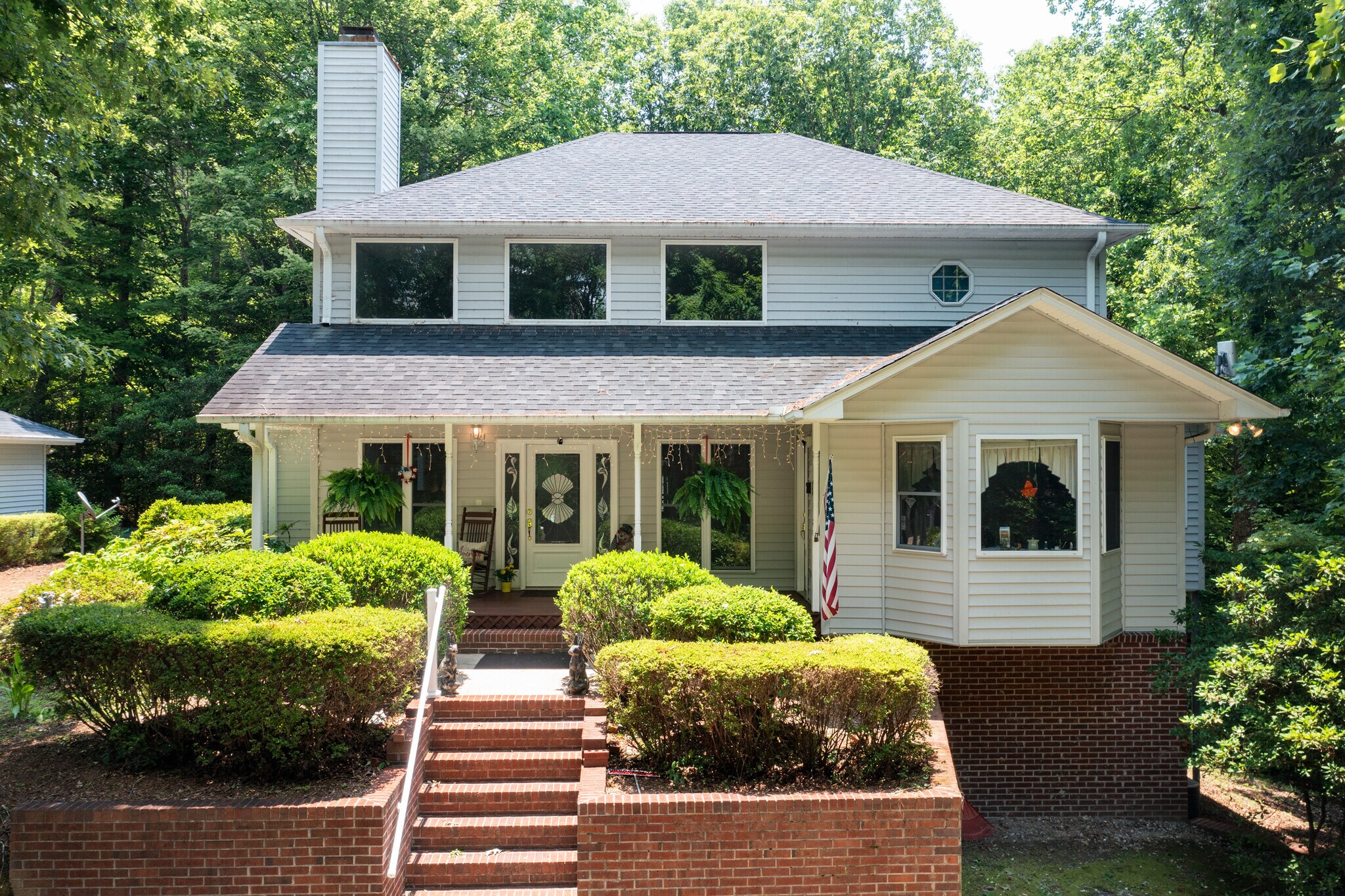 129 Hiawatha Trl, Pickens, SC à vendre Photo de l’immeuble– Image 1 sur 59
