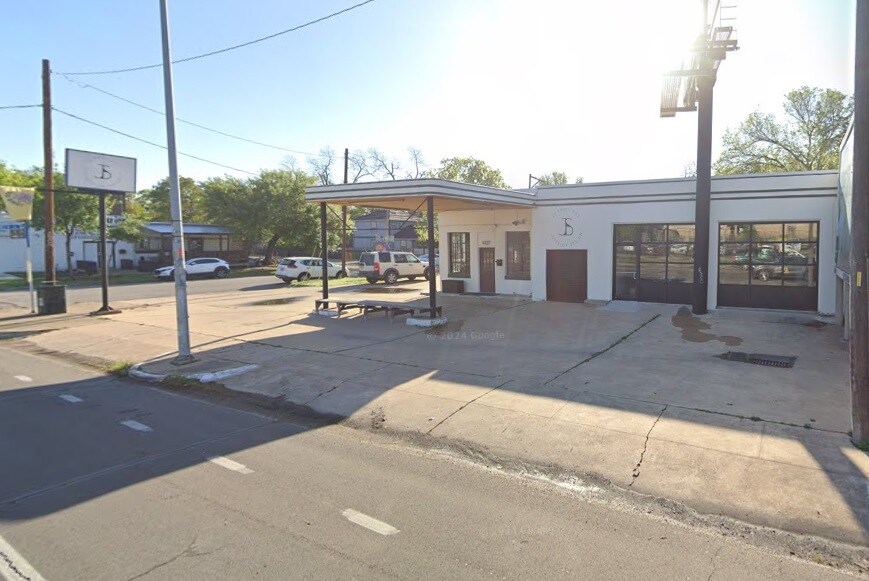 4227 Guadalupe St, Austin, TX à louer - Photo de l’immeuble – Image 2 sur 7