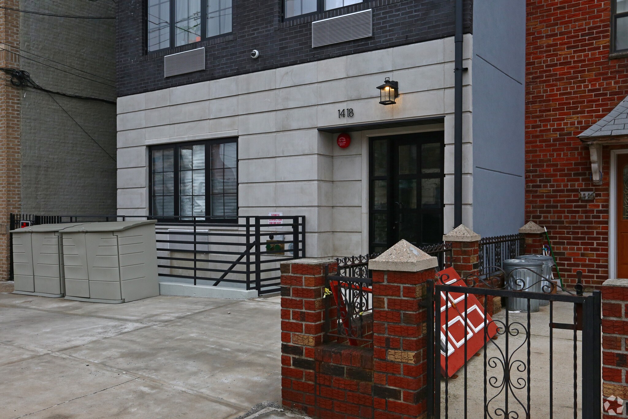 14-18 31st Ave, Astoria, NY à vendre Photo de l’immeuble– Image 1 sur 2