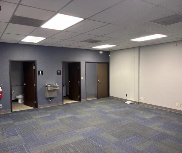 10551-10583 Lackman Rd, Lenexa, KS à louer - Photo intérieure – Image 3 sur 4