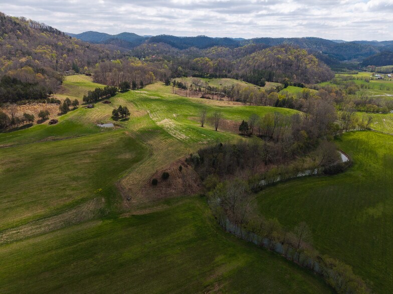 512 Highway 70, Kyles Ford, TN à vendre - Photo de l’immeuble – Image 2 sur 100