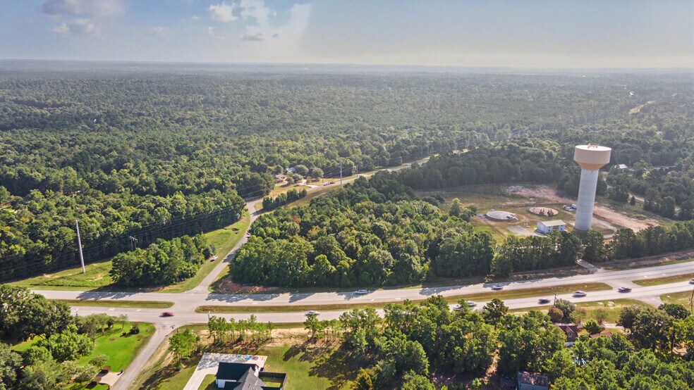 401 Fish Creek Thoroughfare, Montgomery, TX à vendre - Photo de l’immeuble – Image 2 sur 36