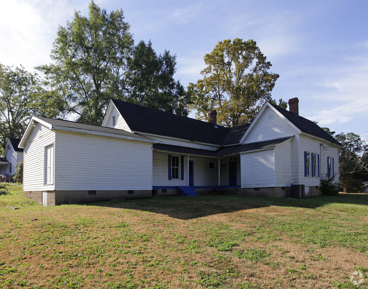 101 W Campbellton St, Fairburn, GA à louer - Photo de l’immeuble – Image 1 sur 6