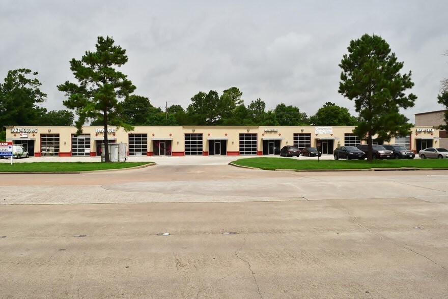 16121 N Eldridge Pky, Tomball, TX à louer - Photo de l’immeuble – Image 2 sur 8