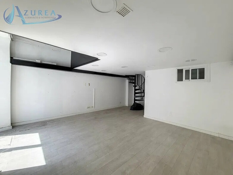 Local commercial dans Nice à louer - Photo intérieure – Image 2 sur 6