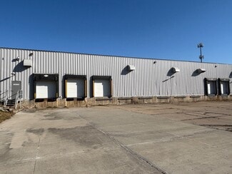 Plus de détails pour 2055 N Towne Ln NE, Cedar Rapids, IA - Industriel/Logistique à vendre
